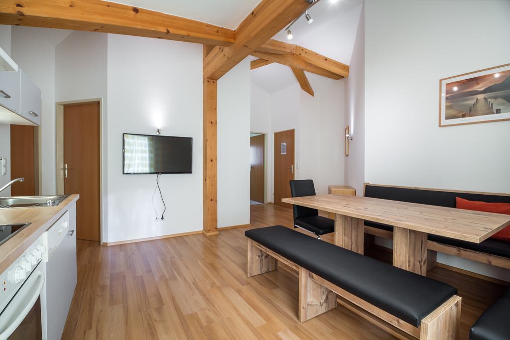 Apartment mit 3 Schlafzimmern und Balkon